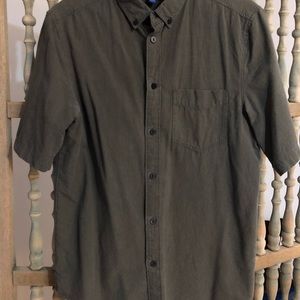 Men’s Casual Button-Up